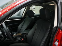 2013款 328i 2.0T 自动 风尚设计套装