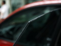 2013款 328i 2.0T 自动 风尚设计套装