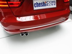 2013款 328i 2.0T 自动 风尚设计套装