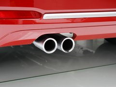2013款 328i 2.0T 自动 风尚设计套装