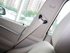 2013款 328i 2.0T 自动 风尚设计套装