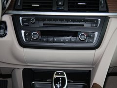 2013款 328i 2.0T 自动 风尚设计套装
