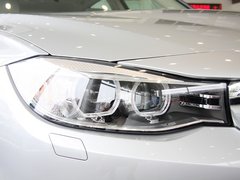 2013款 328i 2.0T 自动 风尚设计套装