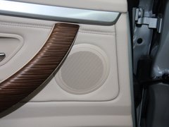 2013款 328i 2.0T 自动 风尚设计套装