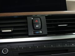 2013款 328i 2.0T 自动 风尚设计套装