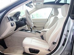 2013款 328i 2.0T 自动 风尚设计套装