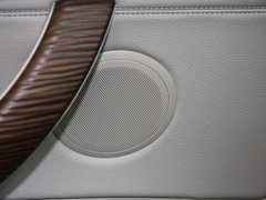 2013款 328i 2.0T 自动 风尚设计套装