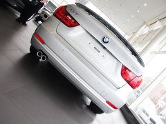 2013款 328i 2.0T 自动 风尚设计套装