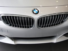 2013款 328i 2.0T 自动 风尚设计套装