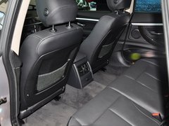 2013款 328i 2.0T 自动 风尚设计套装