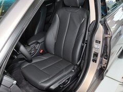 2013款 328i 2.0T 自动 风尚设计套装