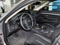 2013款 328i 2.0T 自动 风尚设计套装