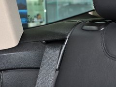 2013款 328i 2.0T 自动 风尚设计套装
