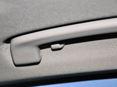2013款 328i 2.0T 自动 风尚设计套装