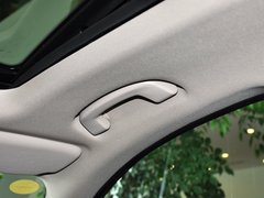 2013款 328i 2.0T 自动 风尚设计套装