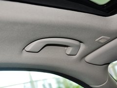 2013款 328i 2.0T 自动 风尚设计套装