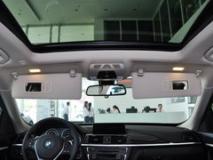 2013款 328i 2.0T 自动 风尚设计套装