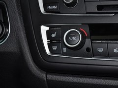 2013款 328i 2.0T 自动 风尚设计套装