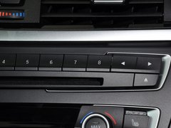 2013款 328i 2.0T 自动 风尚设计套装