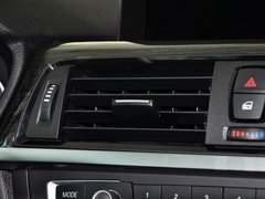 2013款 328i 2.0T 自动 风尚设计套装