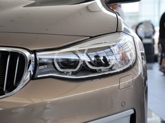 2013款 328i 2.0T 自动 风尚设计套装