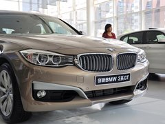 2013款 328i 2.0T 自动 风尚设计套装