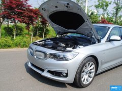 2013款 328i 2.0T 自动 风尚设计套装