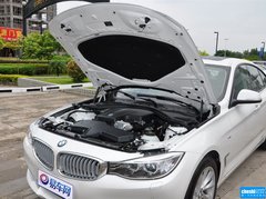 2013款 328i 2.0T 自动 风尚设计套装