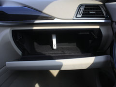 2013款 320i 2.0T 自动 领先版