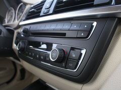 2013款 320i 2.0T 自动 领先版