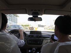 2013款 320i 2.0T 自动 领先版