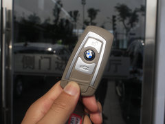 2013款 320i 2.0T 自动 领先版
