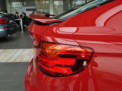 2013款 320i 2.0T 自动 领先版