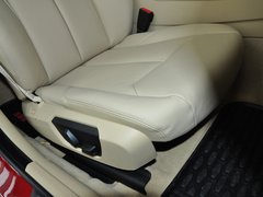 2013款 320i 2.0T 自动 领先版