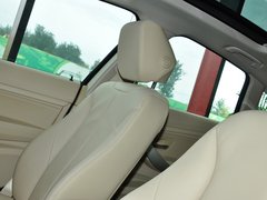 2013款 320i 2.0T 自动 领先版