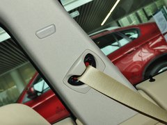 2013款 320i 2.0T 自动 领先版