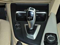 2013款 320i 2.0T 自动 领先版