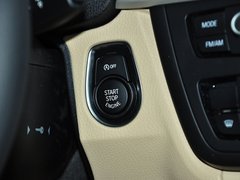 2013款 320i 2.0T 自动 领先版