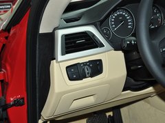 2013款 320i 2.0T 自动 领先版