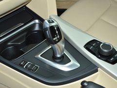 2013款 320i 2.0T 自动 领先版