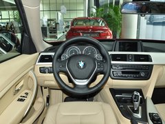 2013款 320i 2.0T 自动 领先版
