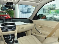 2013款 320i 2.0T 自动 领先版