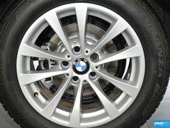 2013款 320i 2.0T 自动 领先版