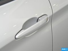 2013款 320i 2.0T 自动 领先版