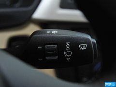 2013款 320i 2.0T 自动 领先版