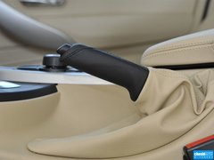 2013款 320i 2.0T 自动 领先版