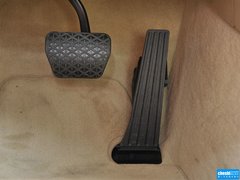 2013款 320i 2.0T 自动 领先版