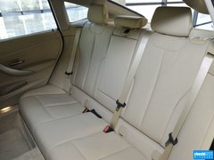 2013款 320i 2.0T 自动 领先版