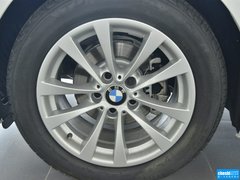2013款 320i 2.0T 自动 领先版