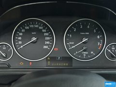2013款 320i 2.0T 自动 领先版